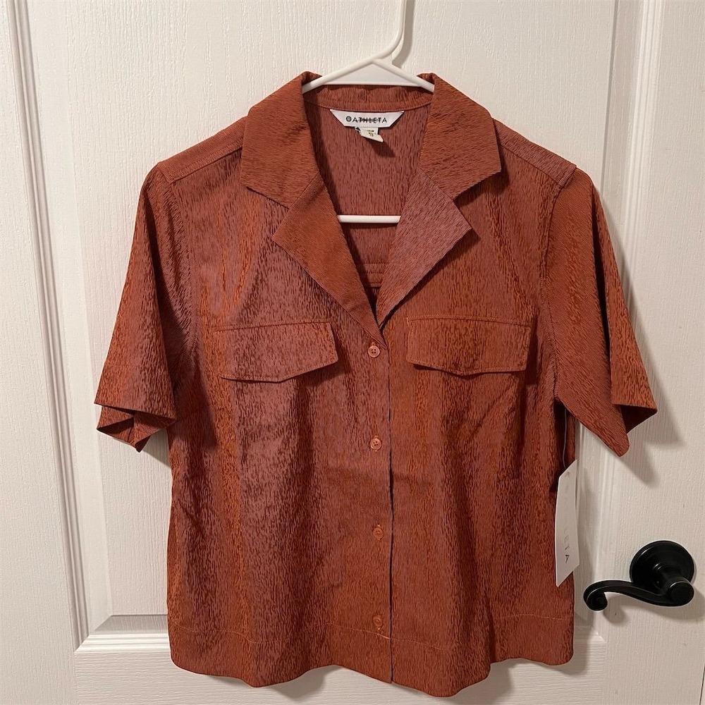Athleta Echo Top Short Sleeve Button Down Shirt Terracotta Size XS 5373-0008 NEW
